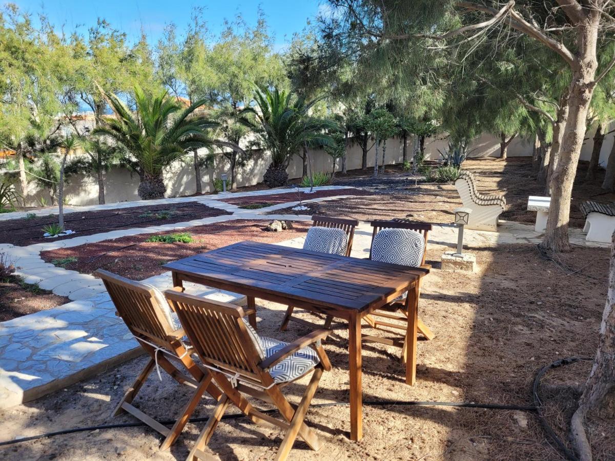Fuerte Action Guest House Costa Calma Exterior foto